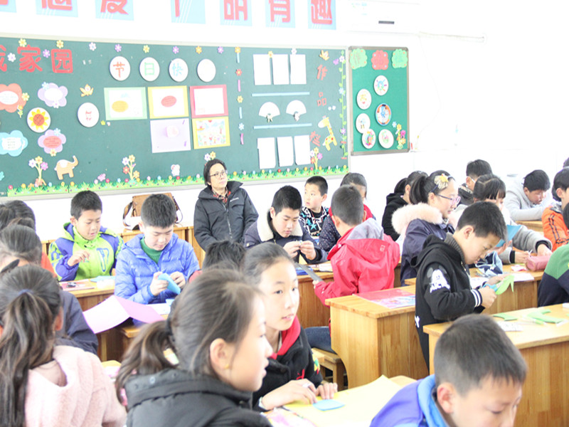 连云港市直属小学教学视导走进师专二附小