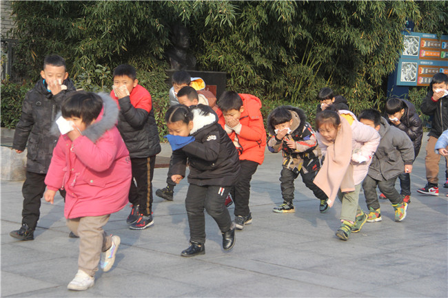 心系安全  警钟长鸣