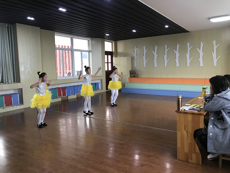 2018年连云港市第九届中小学生、幼儿艺术大赛在我校举行